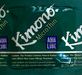 Kimono | MicroThin + Aqua Lube
